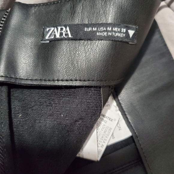 Zara Black Leather Skirt - Picture 2 of 5